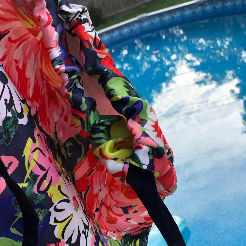 💓BAN.DO Adorable Silky Floral Backpack 🌸